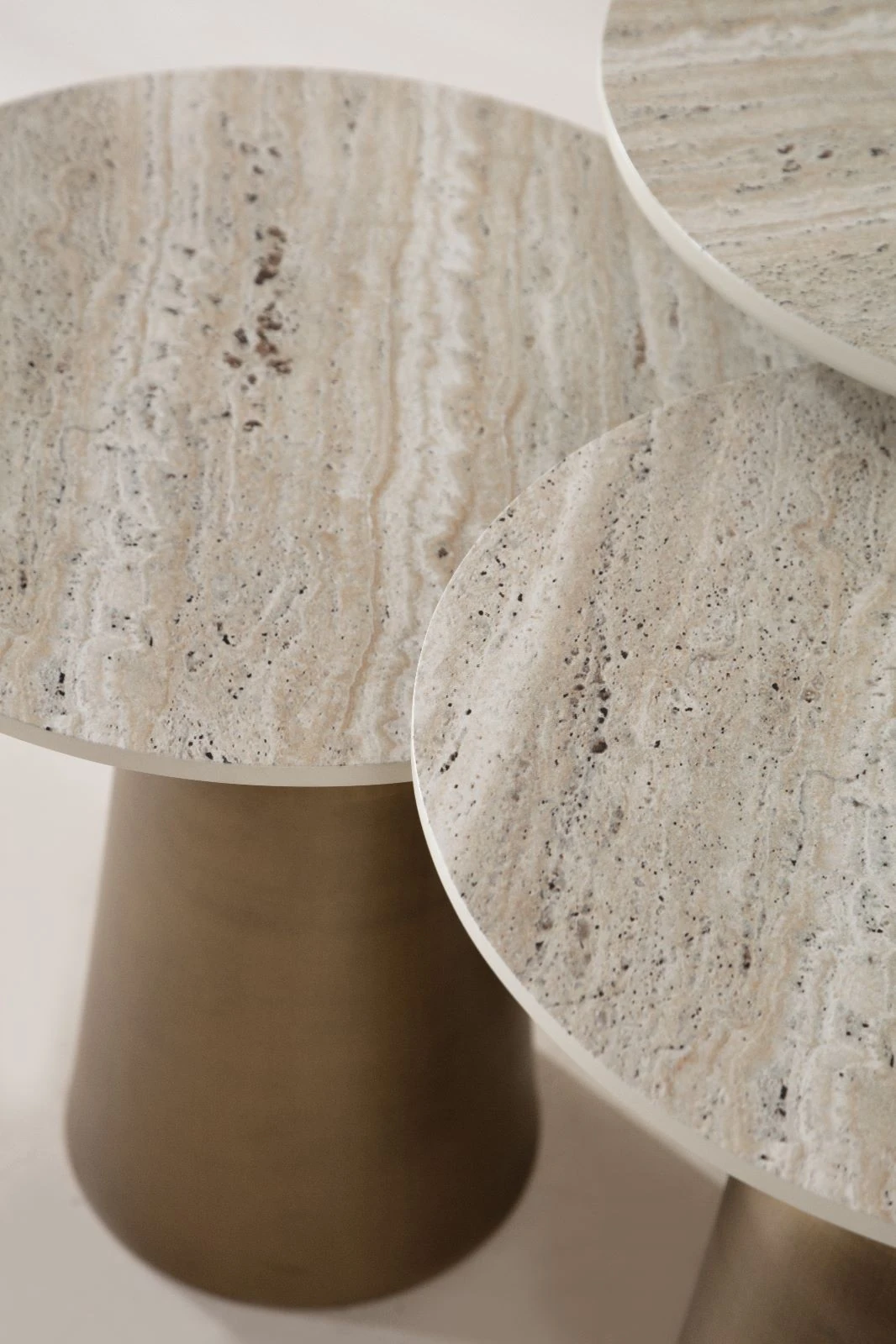 image_1950-2294.webp BEIGE ZIGON